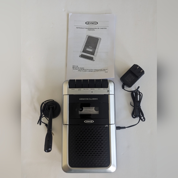 JENSEN® Cassette Player/Recorder - Picture 2 of 3